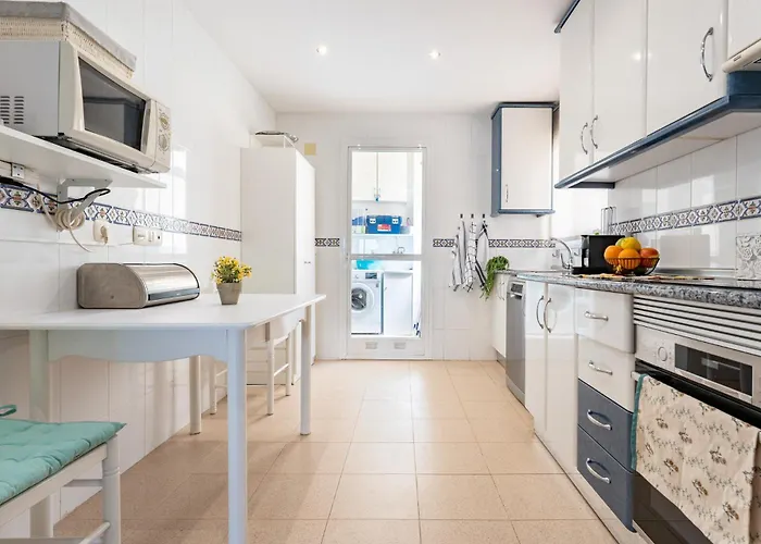 Malagasuite Coastal Paradise Apartment